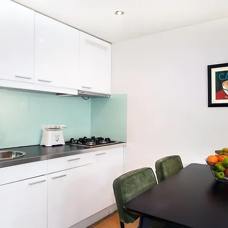 Stayci Serviced Apartments Central Station The Hague Exterior photo